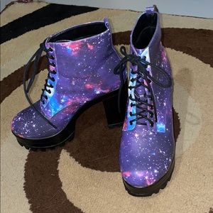 Adorable Galaxy Print Heeled Boots